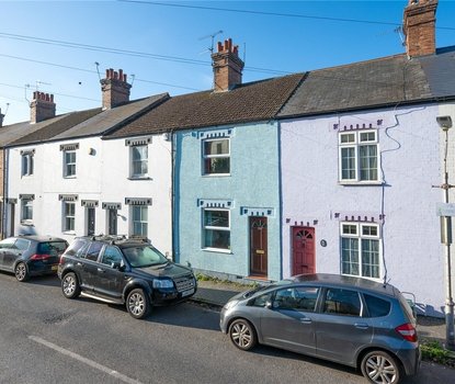 2 Bedroom House Sold Subject to ContractHouse Sold Subject to Contract in Riverside Road, St. Albans, Hertfordshire - Collinson Hall