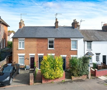 2 Bedroom House LetHouse Let in Camp Road, St. Albans, Hertfordshire - Collinson Hall