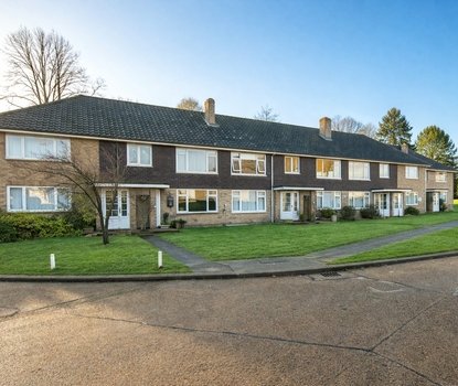 2 Bedroom Maisonette For SaleMaisonette For Sale in Charmouth Court, St. Albans, Hertfordshire - Collinson Hall