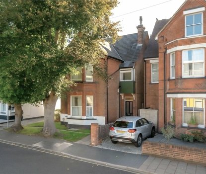 1 Bedroom Apartment LetApartment Let in Lemsford Road, St. Albans, Hertfordshire - Collinson Hall