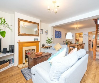 2 Bedroom House For SaleHouse For Sale in Sandridge Road, St. Albans, Hertfordshire - Collinson Hall