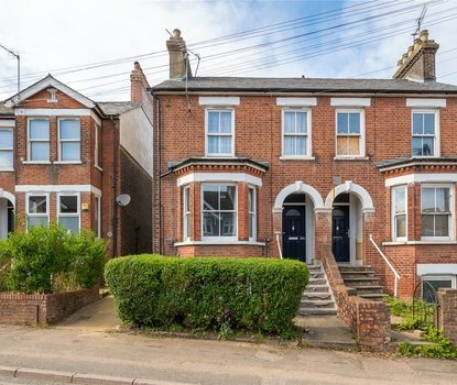 2 Bedroom Maisonette For SaleMaisonette For Sale in Stanhope Road, St. Albans - Collinson Hall