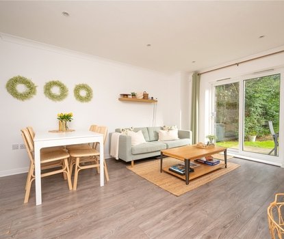 2 Bedroom Apartment For SaleApartment For Sale in Hatfield Road, St. Albans, Hertfordshire - Collinson Hall