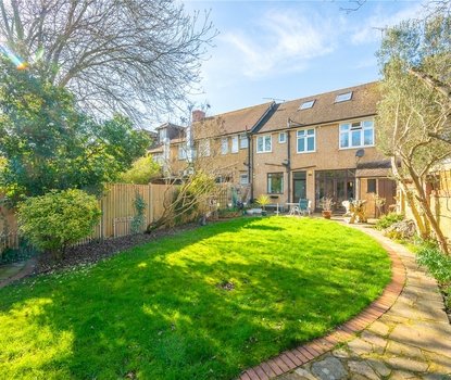 3 Bedroom House Sold Subject to ContractHouse Sold Subject to Contract in Vesta Avenue, St. Albans, Hertfordshire - Collinson Hall