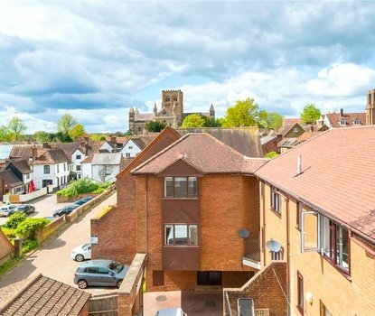 2 Bedroom House Sold Subject to ContractHouse Sold Subject to Contract in Pageant Road, St. Albans, Hertfordshire - Collinson Hall