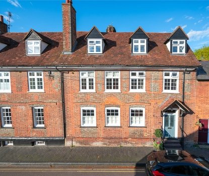 4 Bedroom House Sold Subject to ContractHouse Sold Subject to Contract in Fishpool Street, St. Albans, Hertfordshire - Collinson Hall