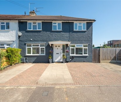 5 Bedroom House Sold Subject to ContractHouse Sold Subject to Contract in Aubrey Avenue, London Colney, St. Albans - Collinson Hall