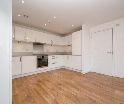 2 Bedroom Apartment LetApartment Let in Newsom Place, St. Peters Road, St. Albans - Collinson Hall